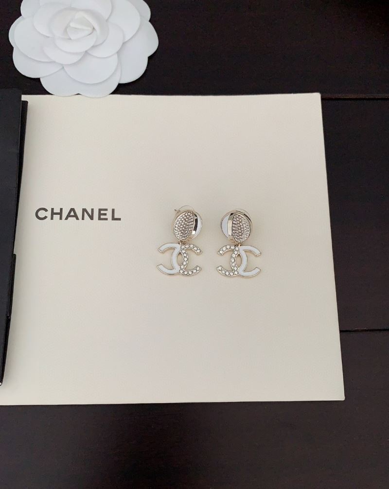 Ch**el earrings